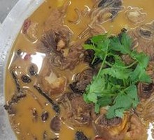 Chicken Stewed with Mushrooms