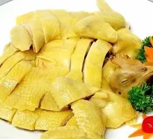 Steamed Chicken with White Sauce
