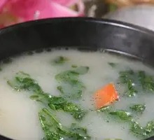 Old Duck Soup with Rice Noodles