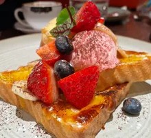 Sweet Dual-Color Ice Cream Baguette