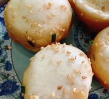 Ji Cai Pan-Fried Dumplings