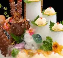 Rose Lobster Arrangement