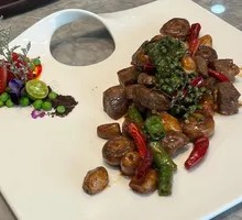 Black Pepper Beef Cubes