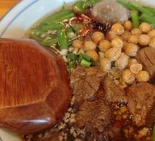 Dai-style Meat Sauce Rice Noodles