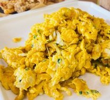 Silver Fish Stir-fried with Free-range Eggs