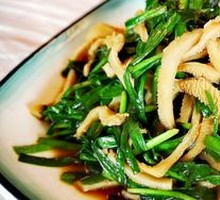 Stir-Fried Lamb Tripe with Garlic