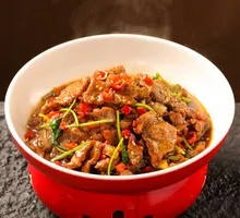 Stir-Fried Beef with Yellow Onion