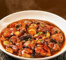 Stewed Eel in Yellow Sauce