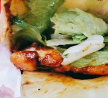 Grilled Pineapple Chinese Burger