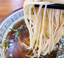 Pork Cutlet with Preserved Vegetable Noodles