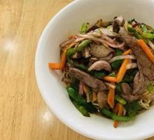 Stir-Fried Pork Liver Noodles with Sauce