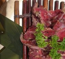 Sandalwood Pork Ribs