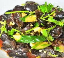 Cold-mixed black fungus
