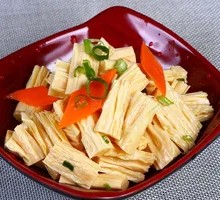 Fried Tofu Skin with Peanuts