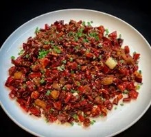 Gele Mountain Spicy Chicken