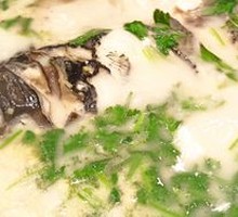 Qianshan Lake Fish Head Soup