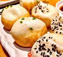 Crispy Shrimp with Crab Roe and Seaweed