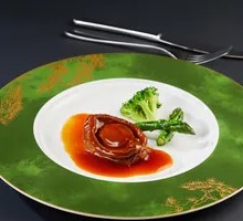Imperial Abalone in Oyster Sauce