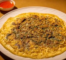 Fujian Traditional Oyster Omelette