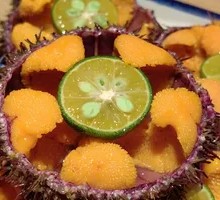 Live Sea Urchin Sashimi