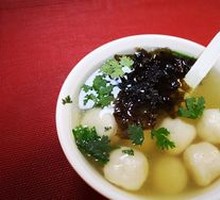 Seaweed Fish Ball Soup