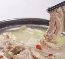 Mutton, Tripe, Chinese Cabbage and Vermicelli Soup