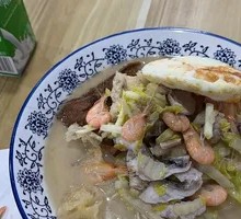 Black Fish Three Delicacies Noodles