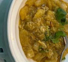 Crab Roe and Pig's Trotter Stew