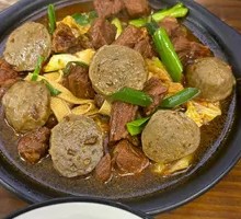 Beef Tripe and Meatball Hot Pot