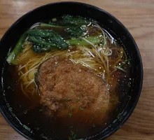 Special Pan-Fried Pork Chop Noodles