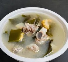 Kelp Pork Rib Soup