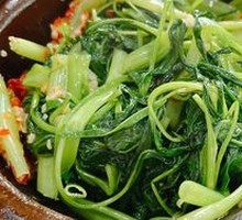 Stir-fried Water Spinach with Garlic