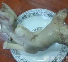 Steamed and Sliced Lamb Feet