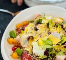 Shrimp Mango Quinoa Salad