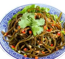 Refreshing Seaweed Salad