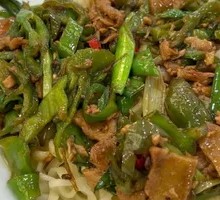 Spicy Pork Stir-Fry Noodles
