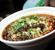 Sichuan Sausage Noodles