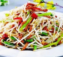 Bean Sprout and Pork Stir-fry