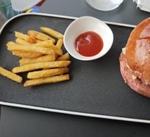 Grandma's Ultimate Burger