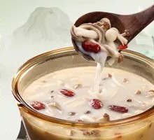 Warm-Gut Pepper Pork Stomach Mushroom Pot