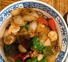 Beef and Shrimp Stir-Fried Noodles