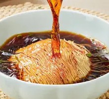 Suzhou Aozao Noodles (Red Soup)