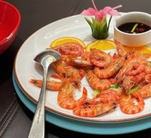 Steamed Giant Tiger Prawn