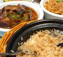 Stewed Claypot Rice