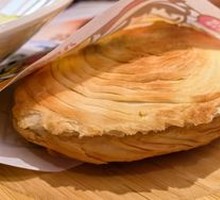 Crispy Pork Sandwich in Flatbread