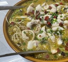 Sour Cabbage Fish (Small Portion)