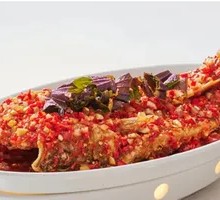 Pan-Seared Fillet of Perch in Crispy Pastry