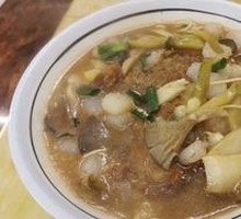 Braised Pork Chop Noodles