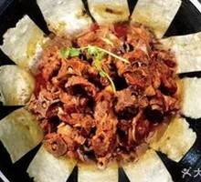 Stewed Lamb Spine in Earthen Pot