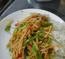 Potato Shreds with Pork over Rice